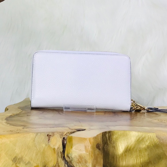 Michael Kors Jet Set Studded Phone Case Wallet - Picture 4 of 8